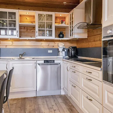 Сasa de vacaciones 8 Person In